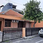 SPOT ON 2683 Cempedak Residence